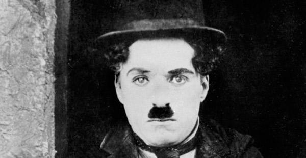 Nace Charles Chaplin-0